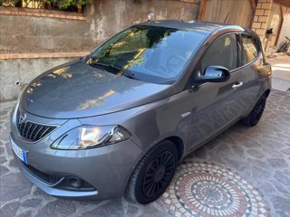 LANCIA Ypsilon 1.0 firefly hybrid Silver s&s 70cv